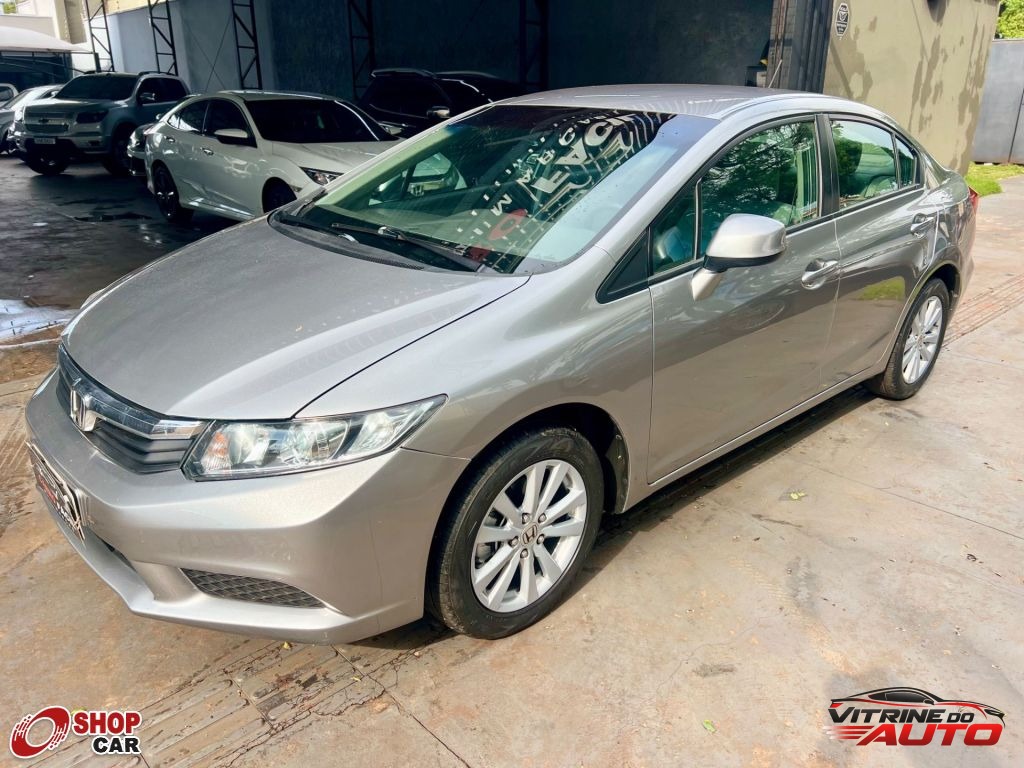 Civic LXS 1.8 16v